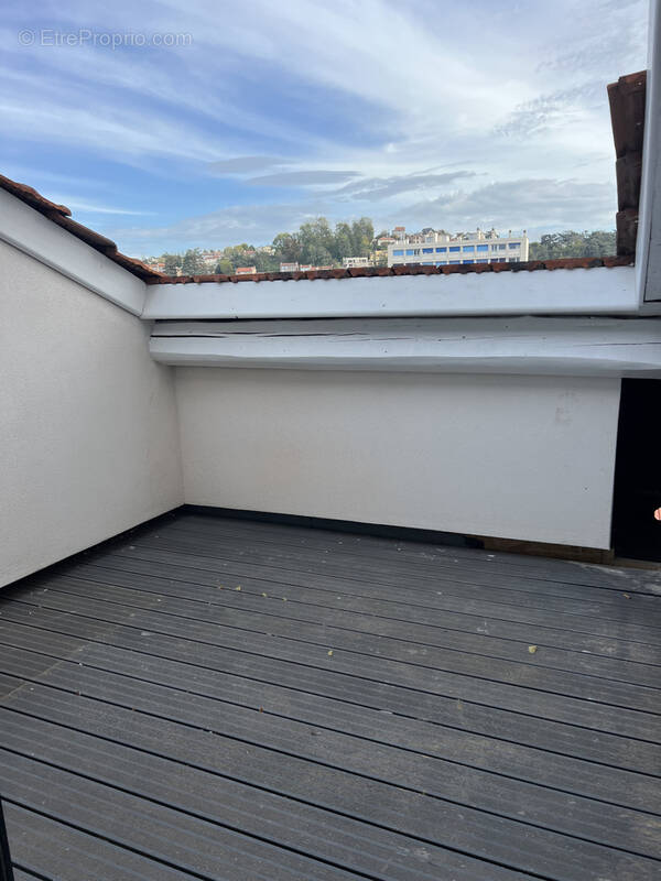 Appartement à SAINT-ETIENNE