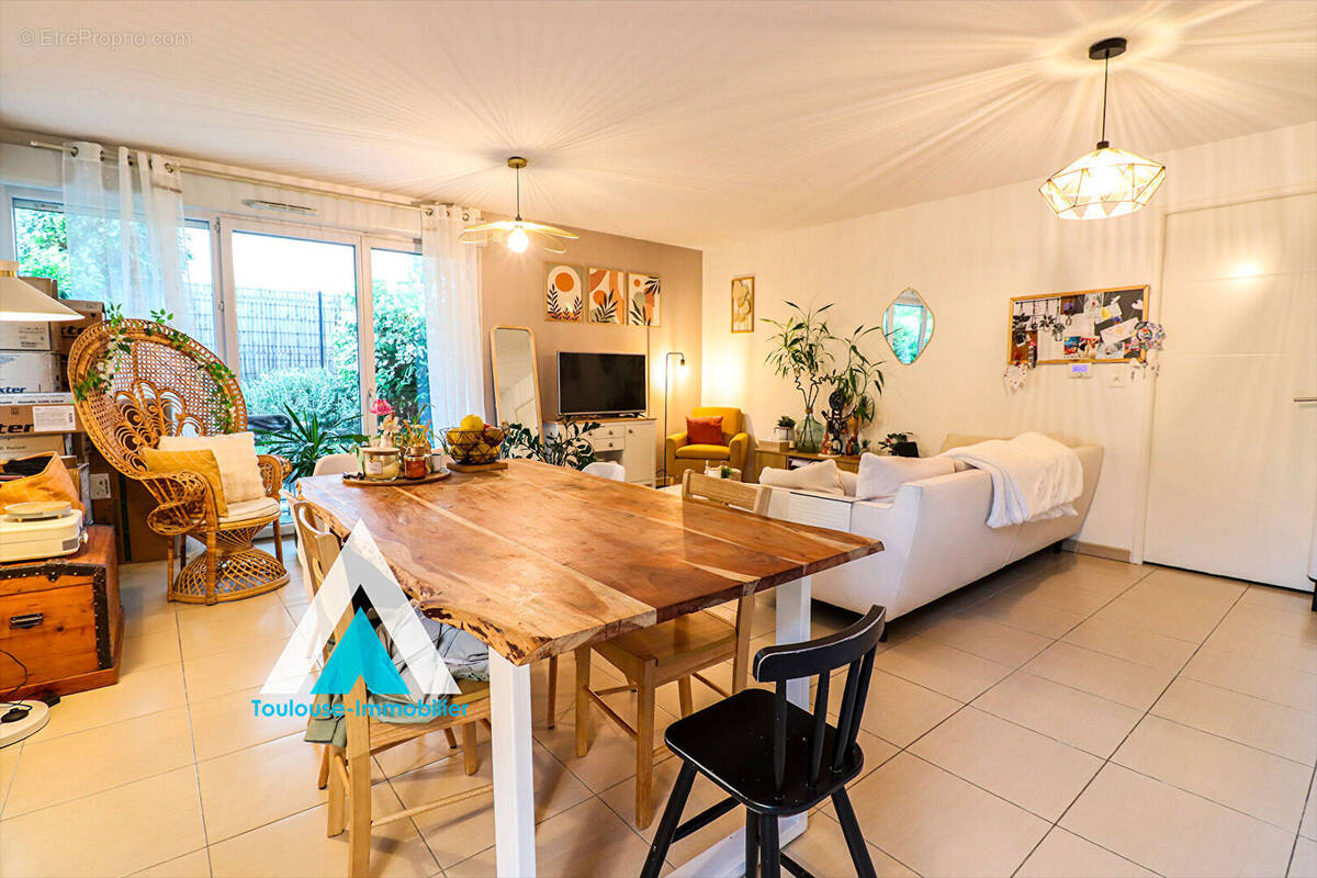 Appartement à SAINT-ORENS-DE-GAMEVILLE