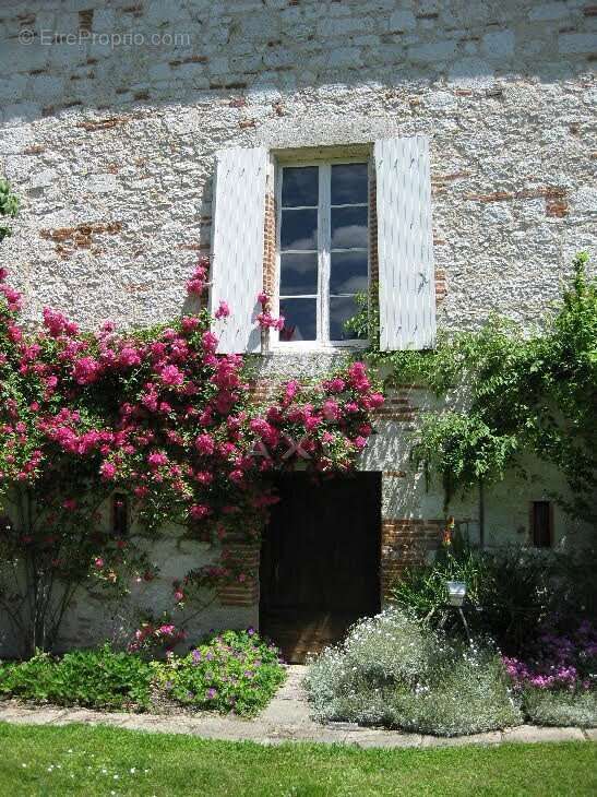 Maison à SAINT-PAUL-D&#039;ESPIS