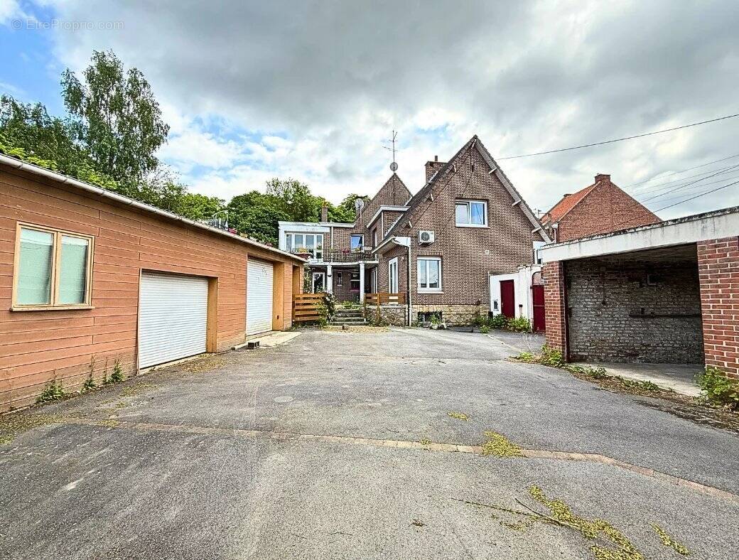 Maison à LEWARDE