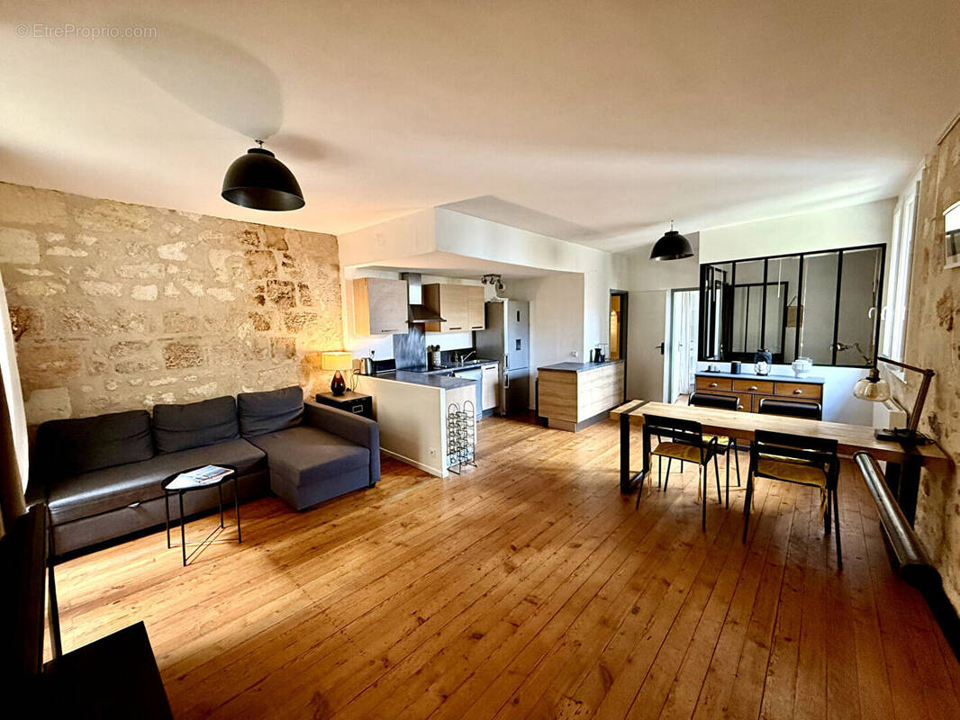 Appartement à BORDEAUX