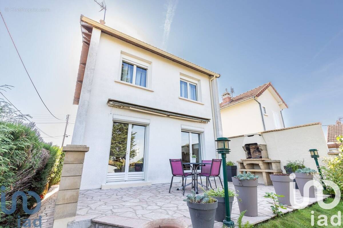 Photo 1 - Maison à MORANGIS