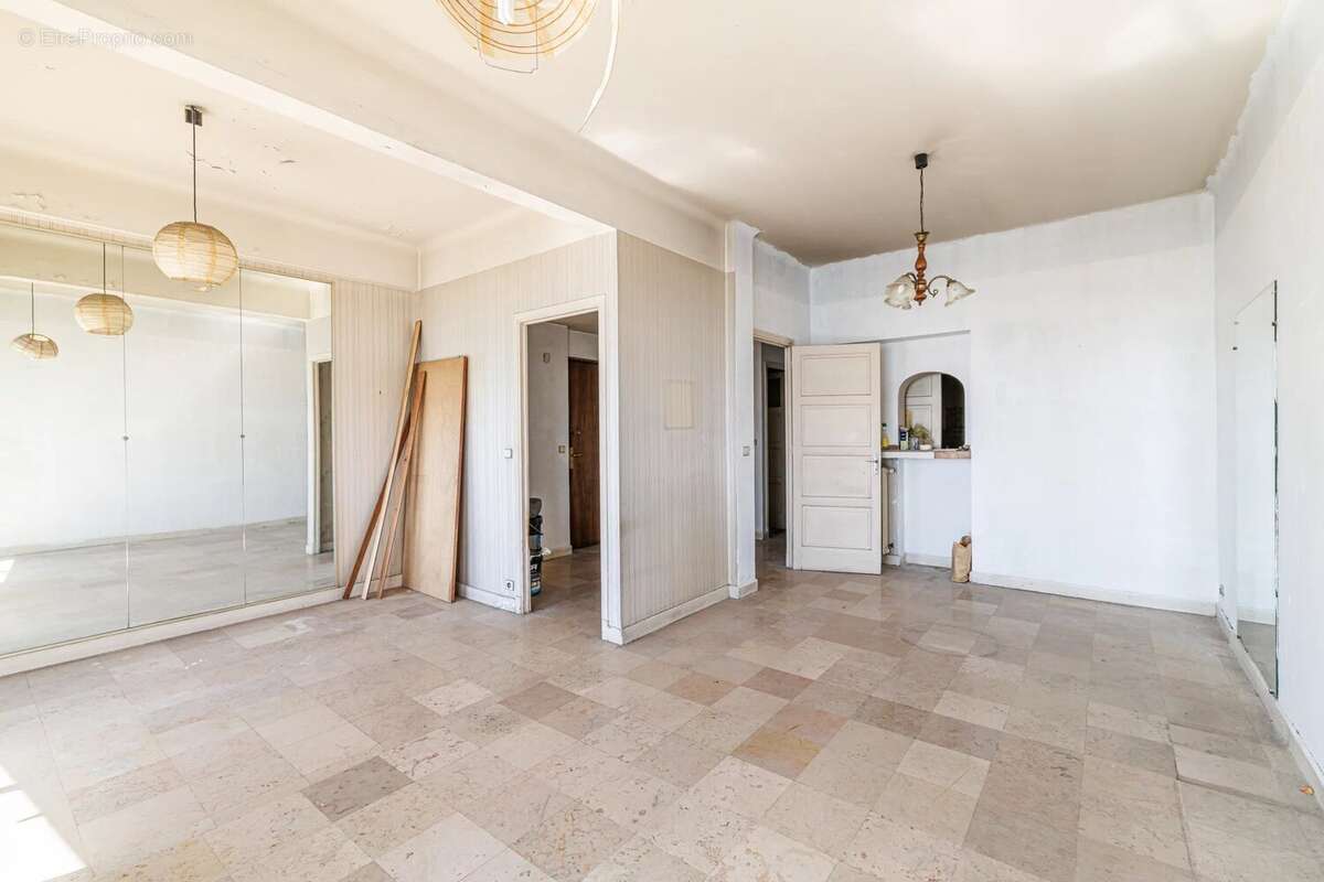 Appartement à NICE