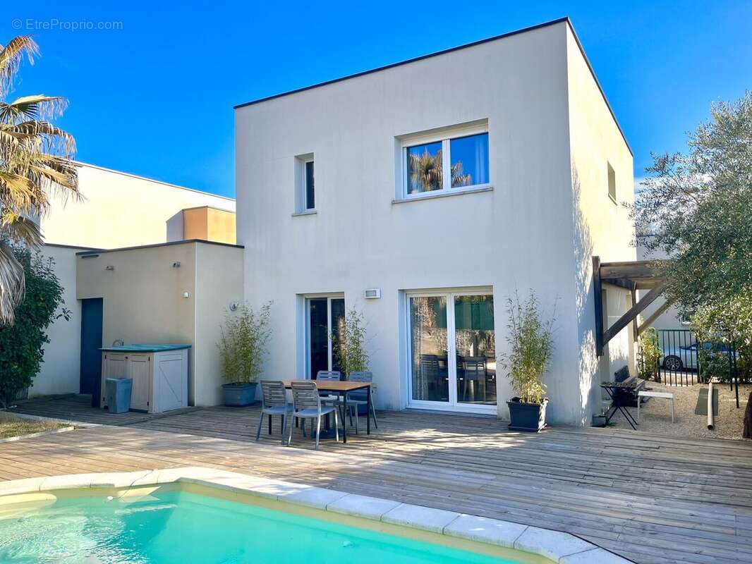 Maison à PRADES-LE-LEZ