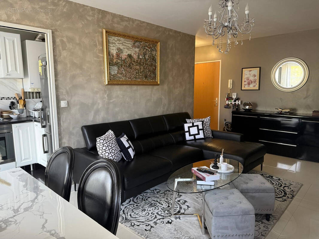 Appartement à SAINT-DENIS
