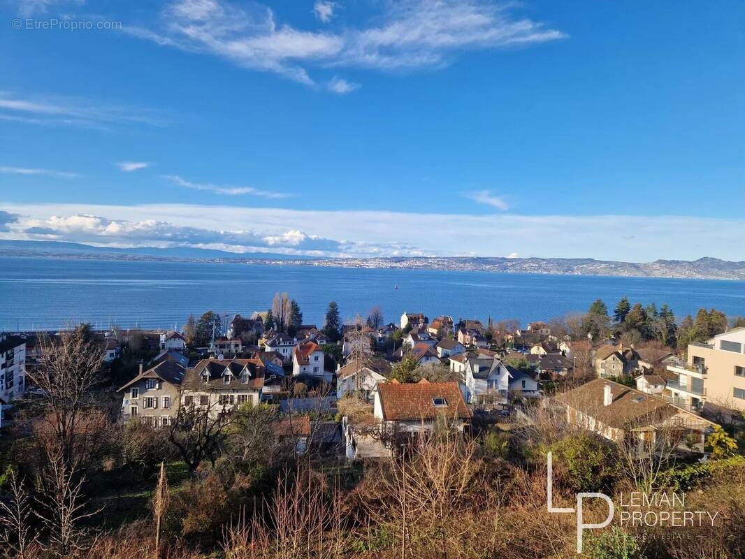 Appartement à EVIAN-LES-BAINS