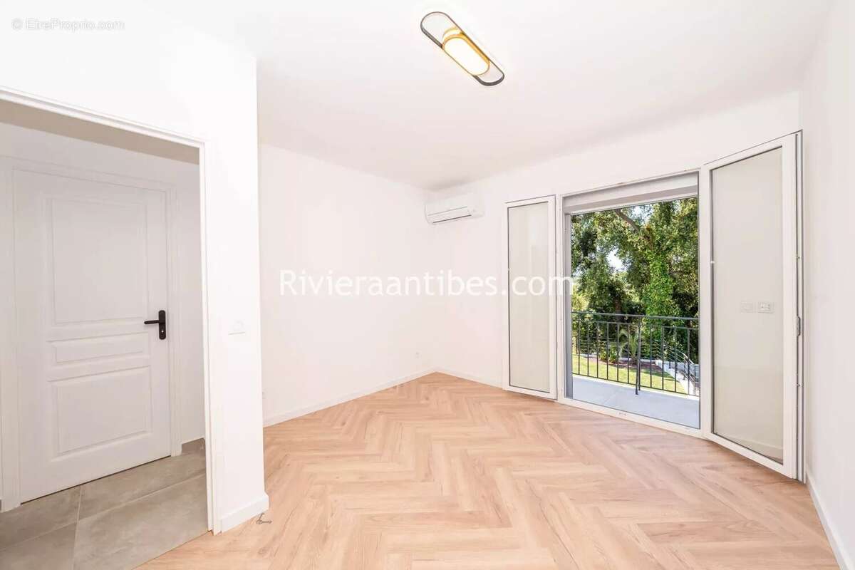 Maison à ANTIBES
