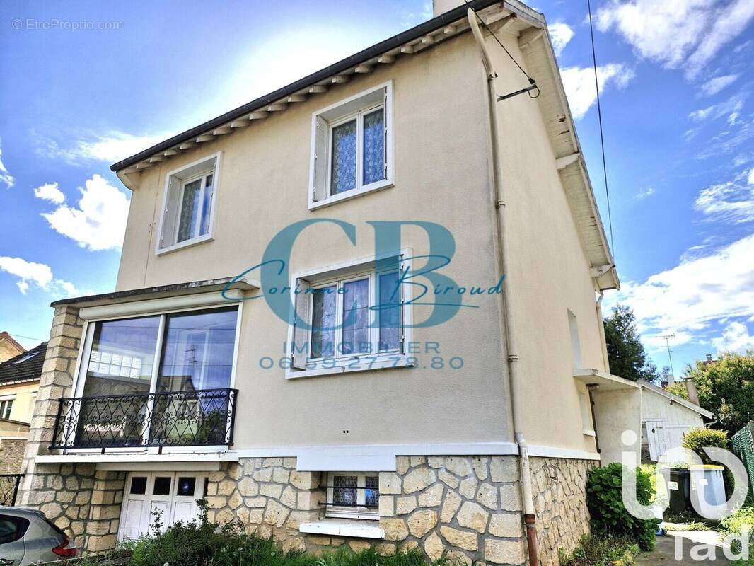 Photo 1 - Maison à CHAMPAGNE-SUR-OISE