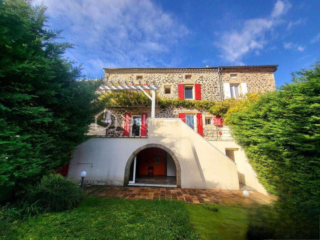 Maison à PRIVAS