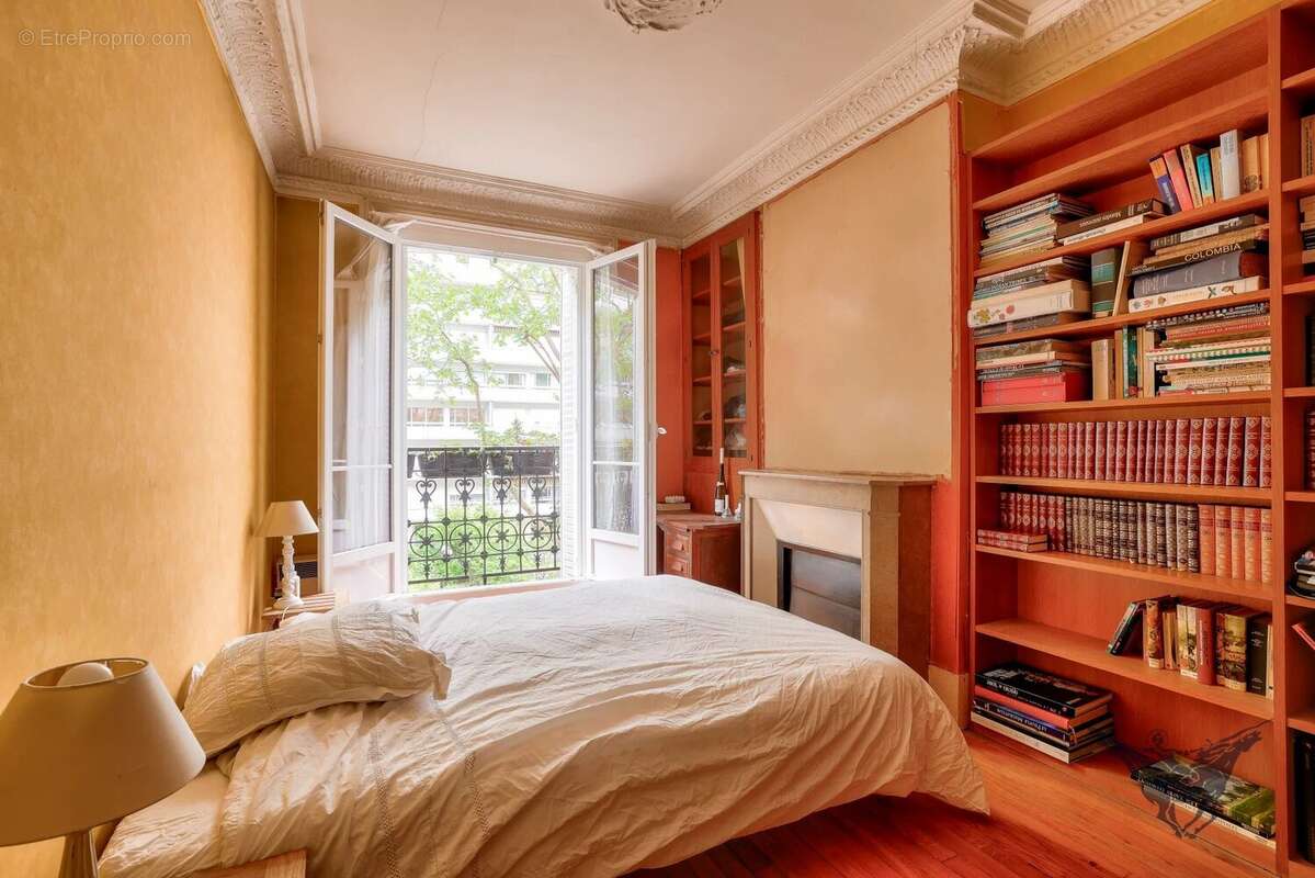 Appartement à PARIS-5E