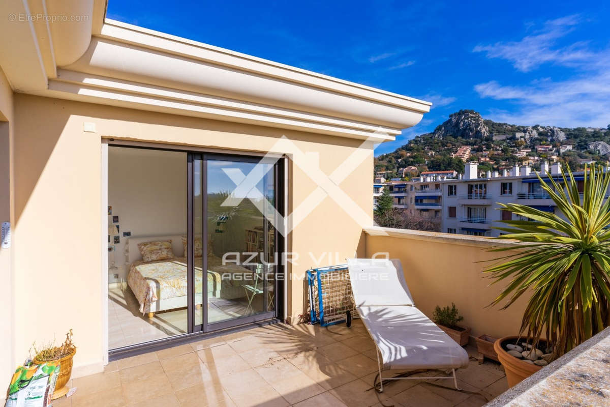 Appartement à HYERES