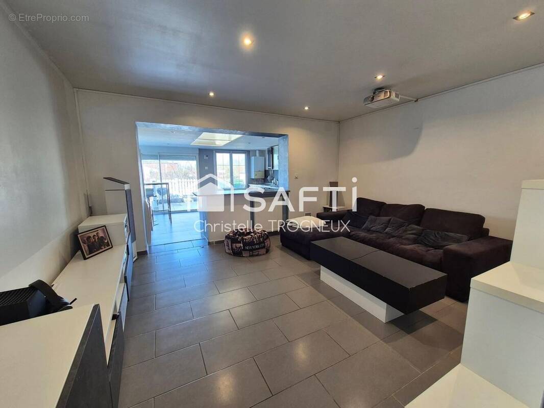 Photo 1 - Maison à AMIENS