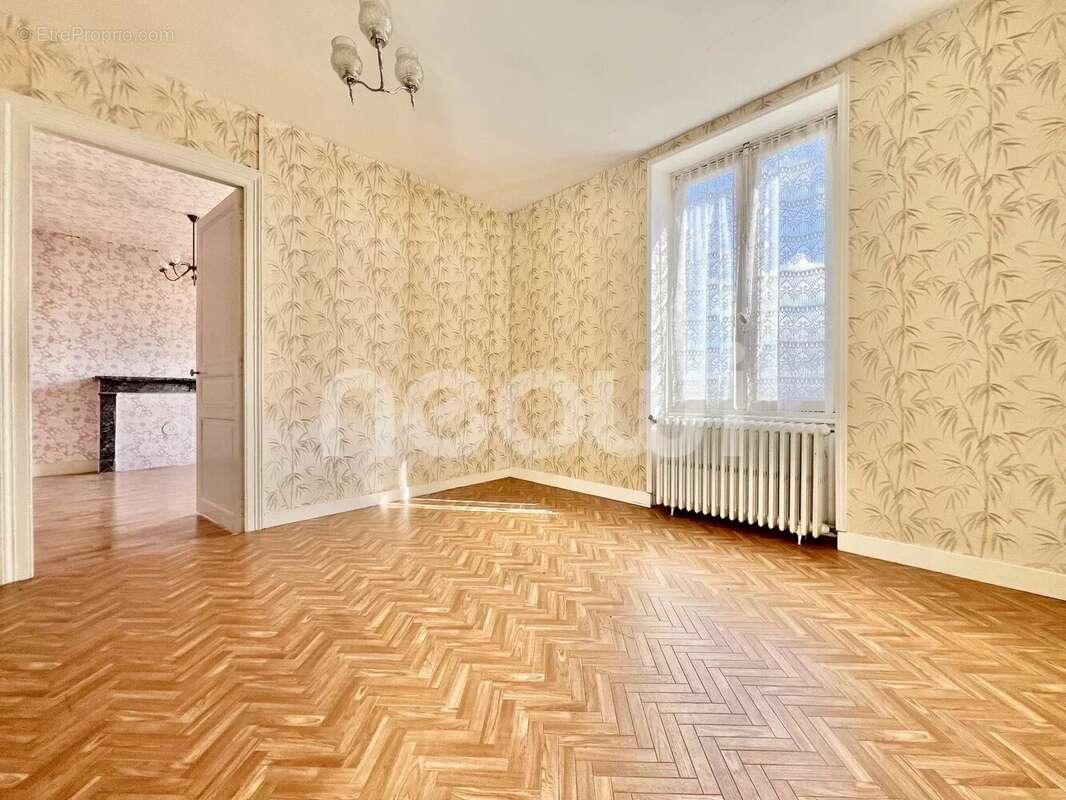 Maison à CLERMONT-FERRAND
