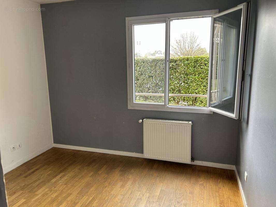 Appartement à CHASSELAY