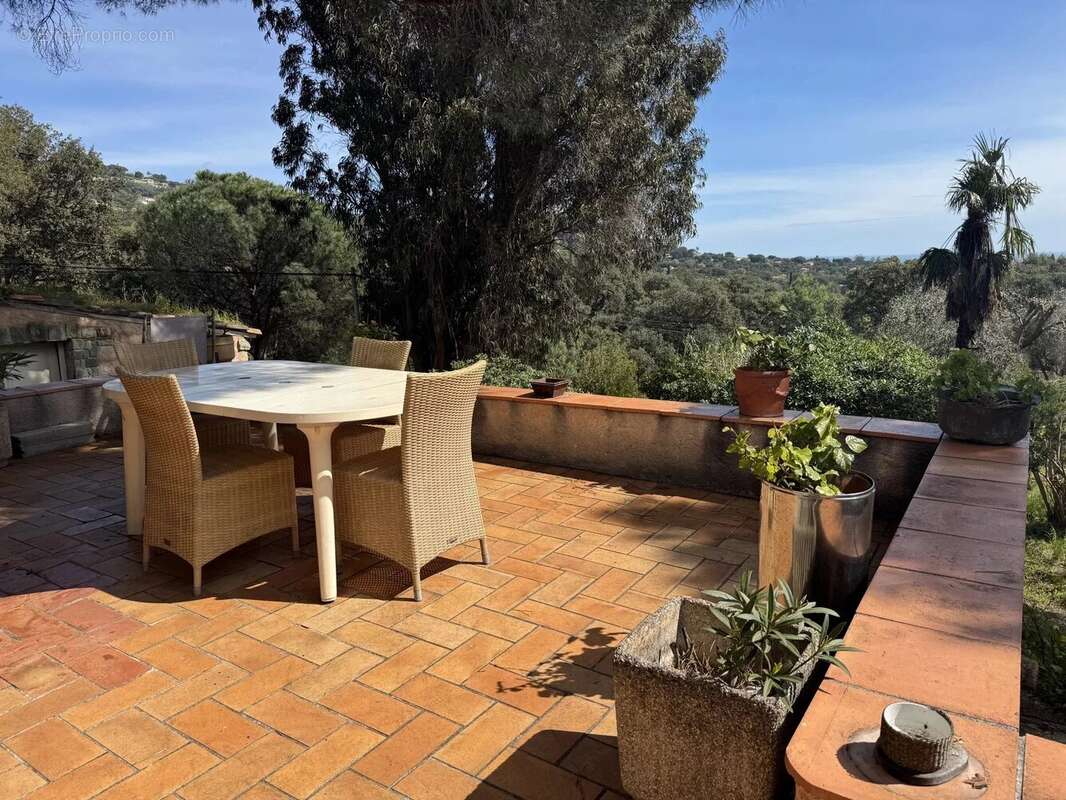 Maison à GRIMAUD