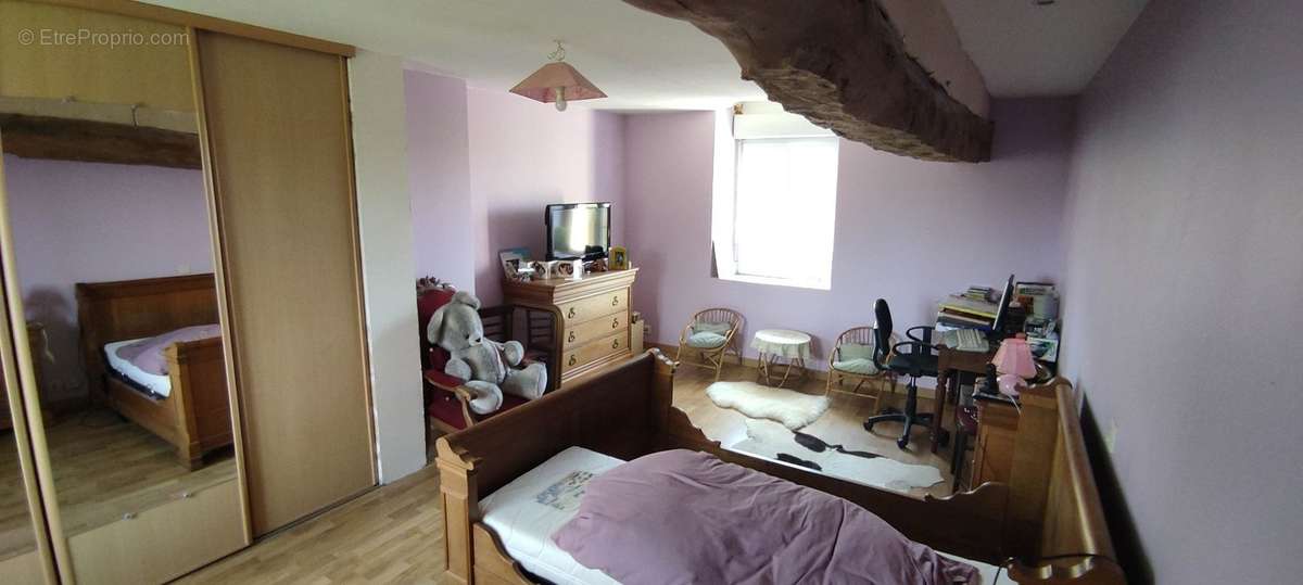 Maison à MEZIDON-CANON