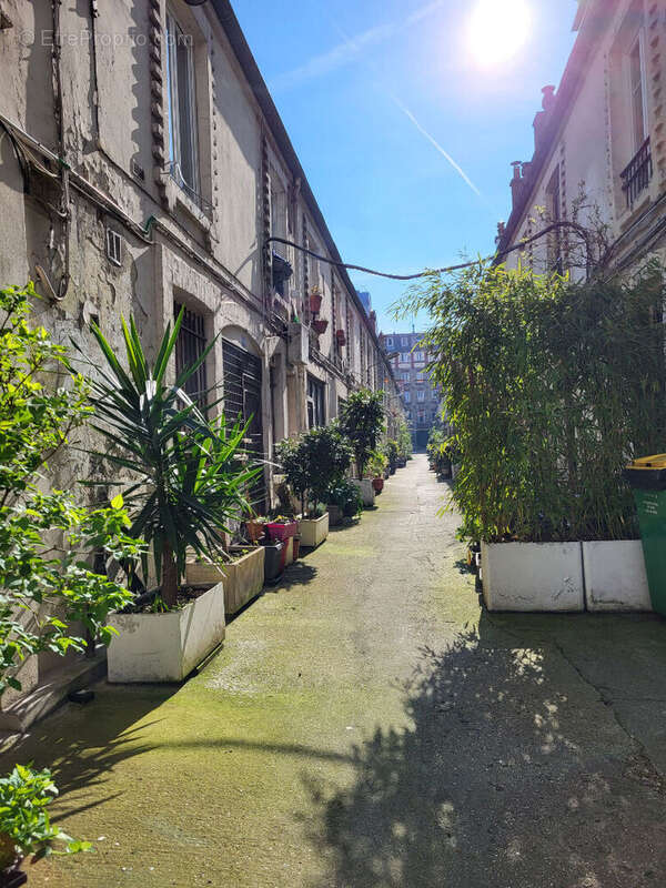 Appartement à PARIS-18E