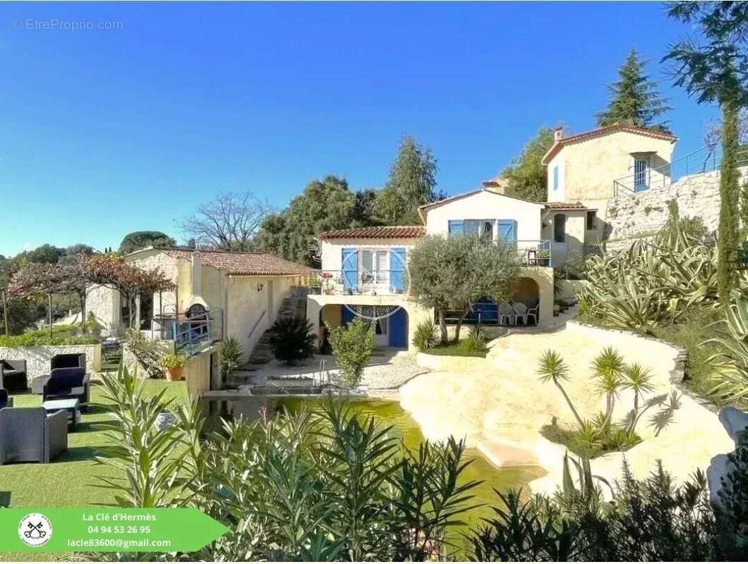 Maison à LES ADRETS-DE-L&#039;ESTEREL