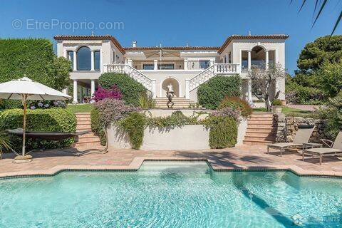 Maison à CANNES