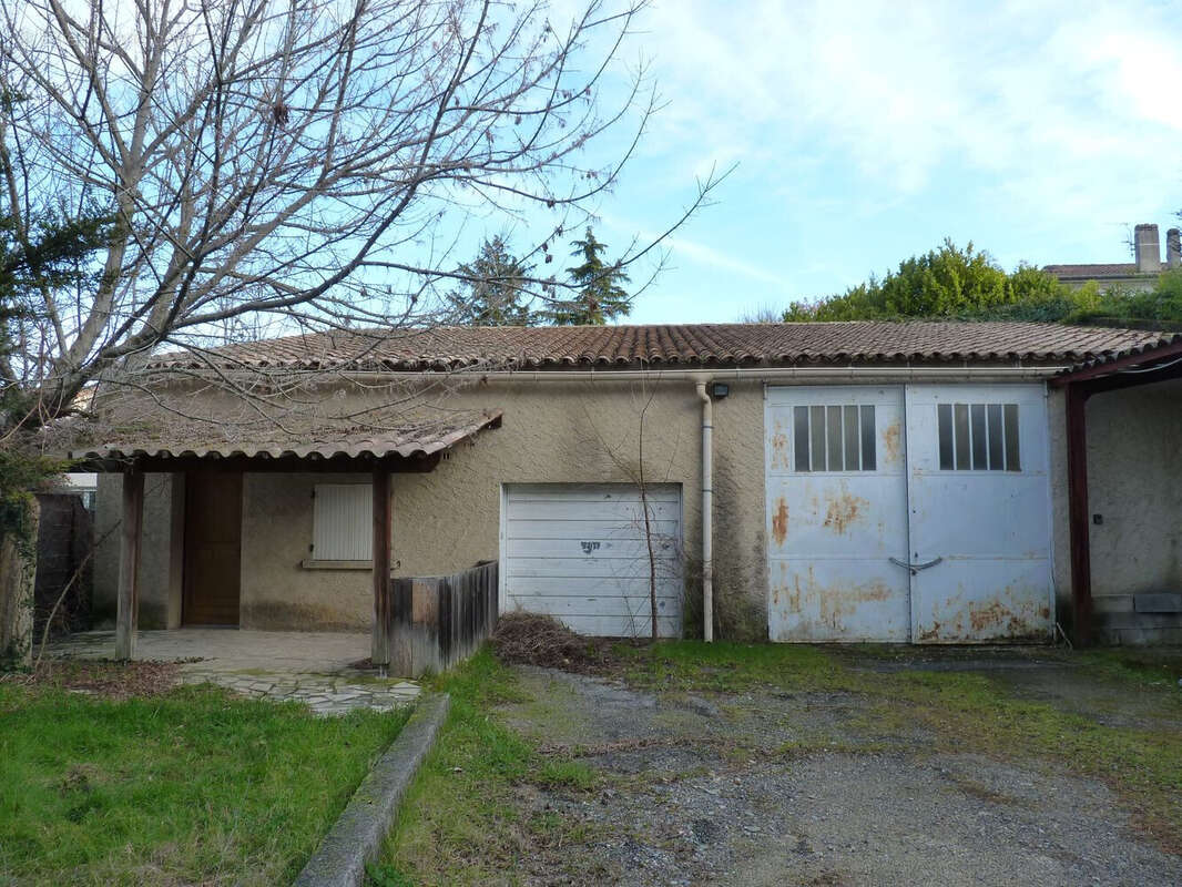Maison à PIERREVERT