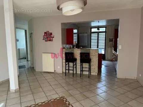 Appartement à SAINT-PAUL-EN-JAREZ