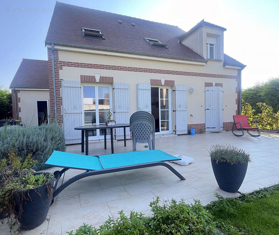 Maison à FLEURY