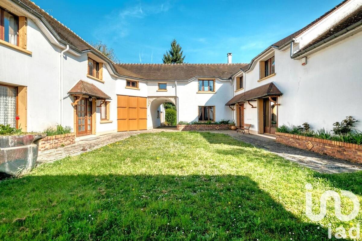 Photo 1 - Maison à ROZAY-EN-BRIE