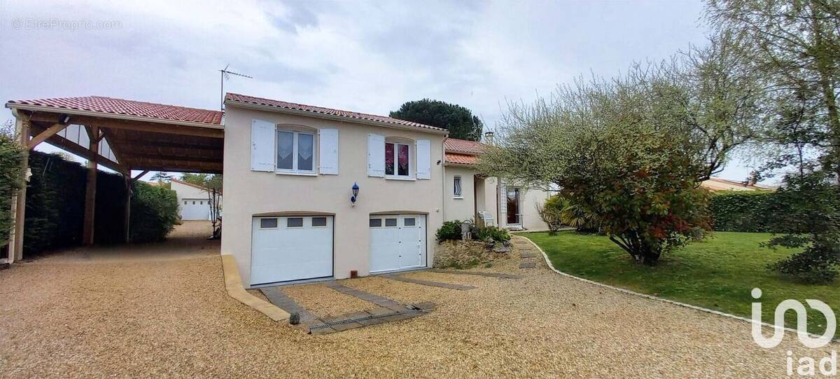 Photo 1 - Maison à AIFFRES