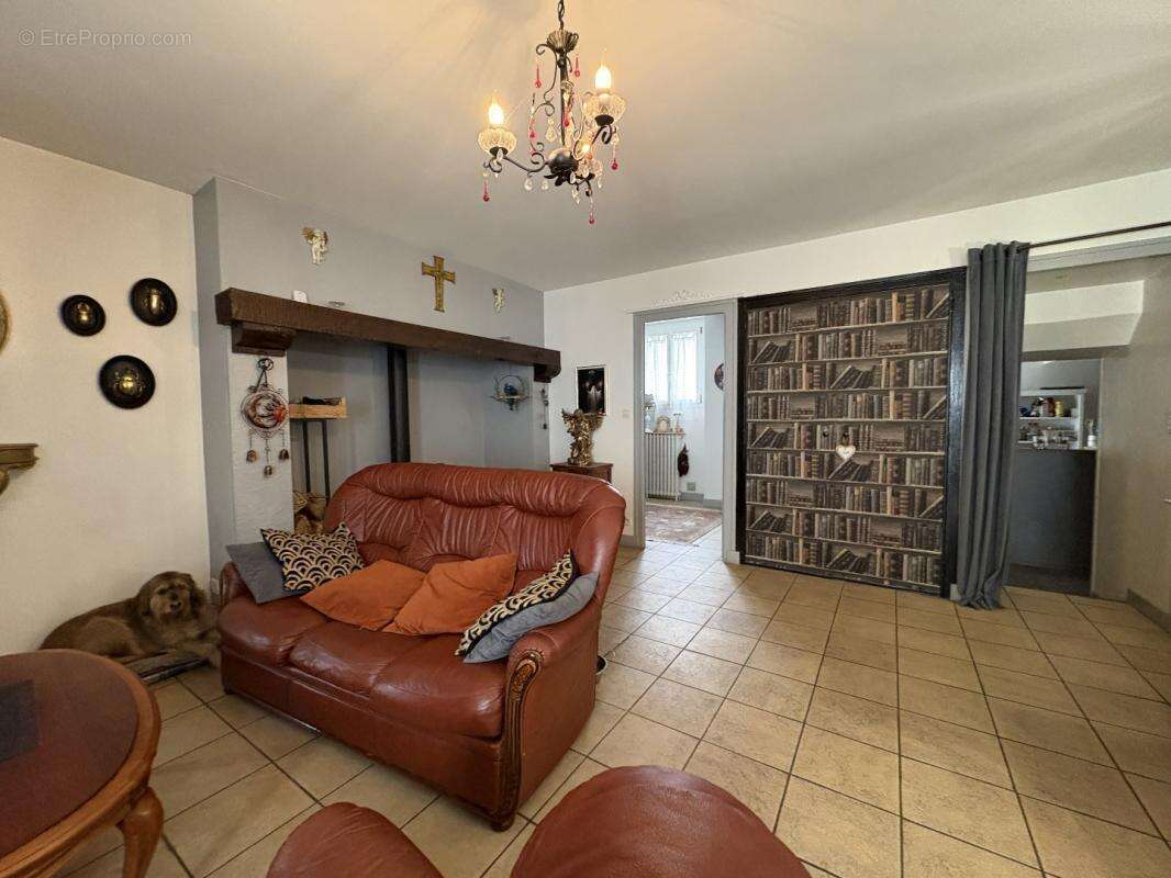 Maison à DONZENAC