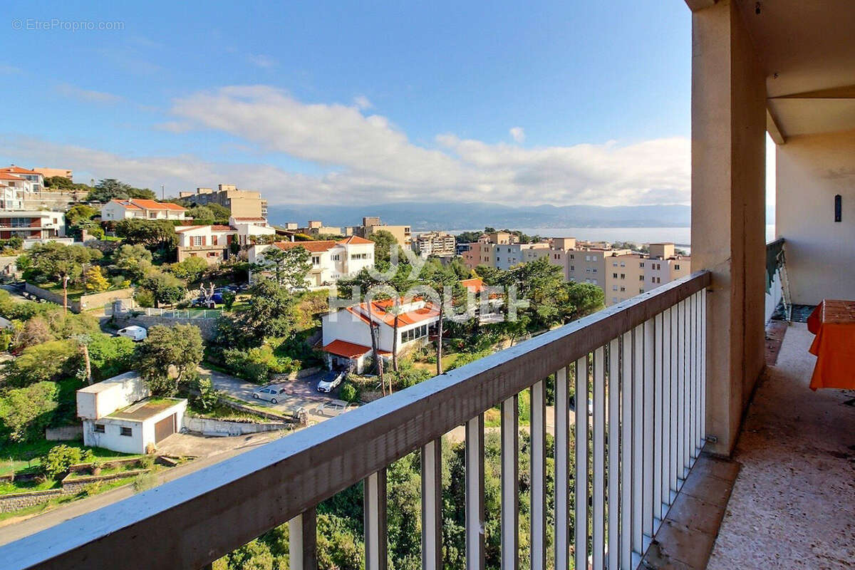 Appartement à AJACCIO
