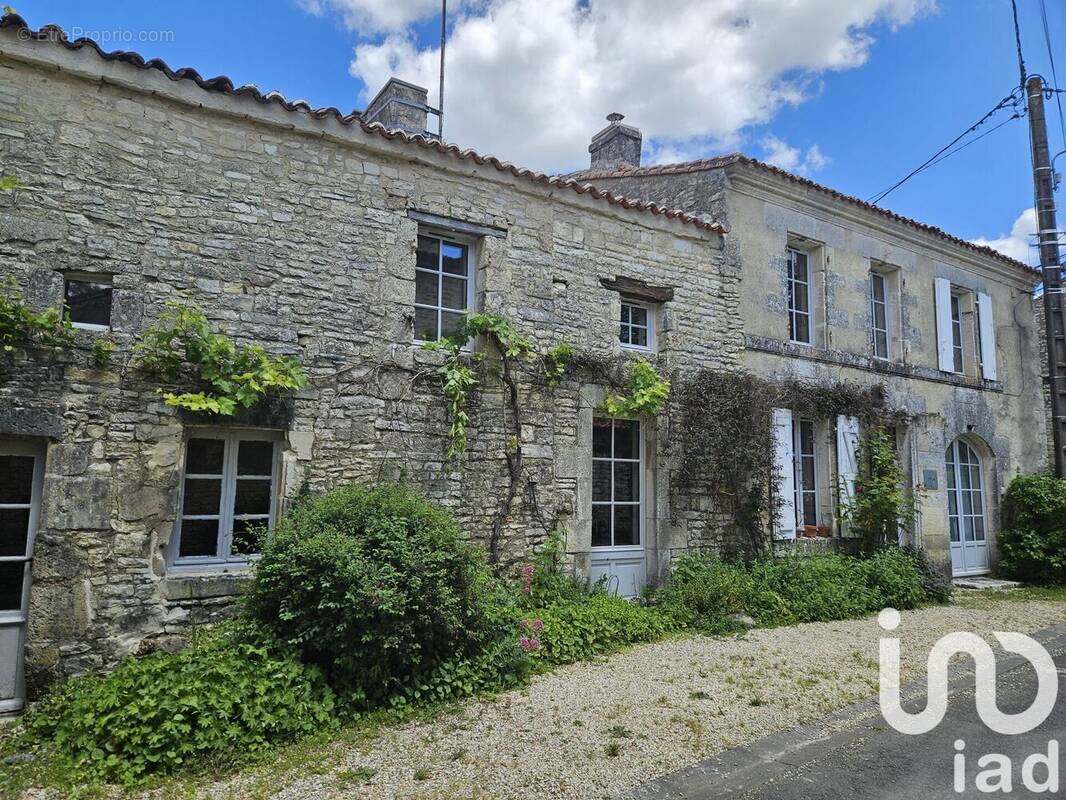 Photo 1 - Maison à MAINE-DE-BOIXE
