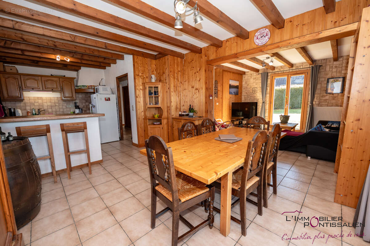 Maison à METABIEF