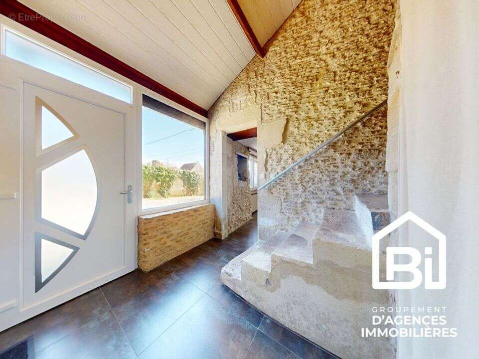 Maison à BASLY