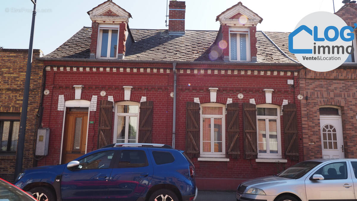 Maison à SAINT-LEGER-LES-DOMART