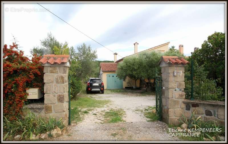 Maison à LORGUES