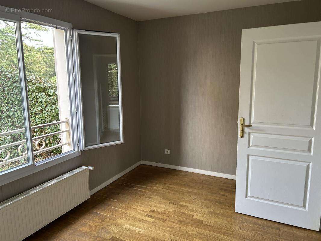 Appartement à CHASSELAY