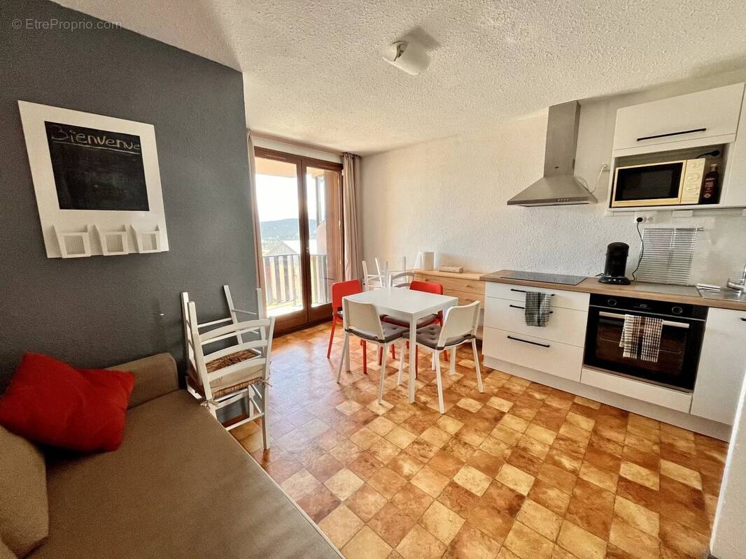 Appartement à LES ANGLES