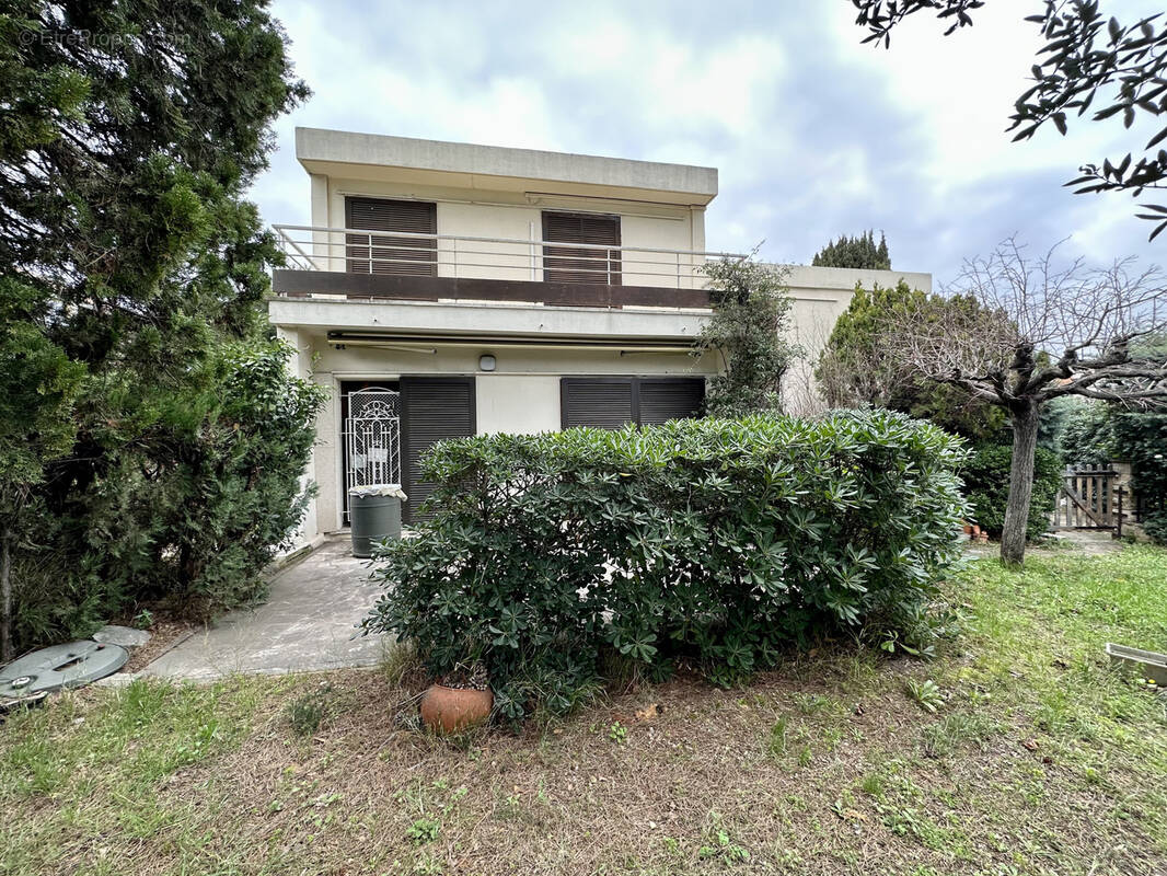 Maison à MARSEILLE-8E