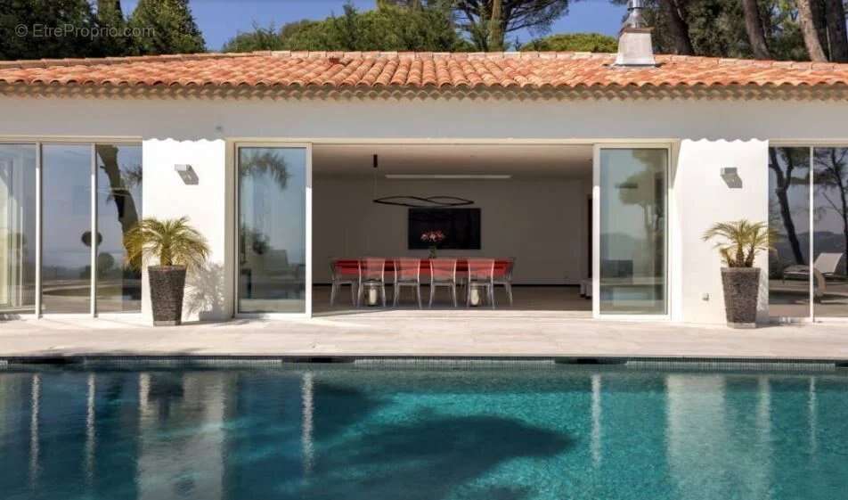 Maison à MOUGINS