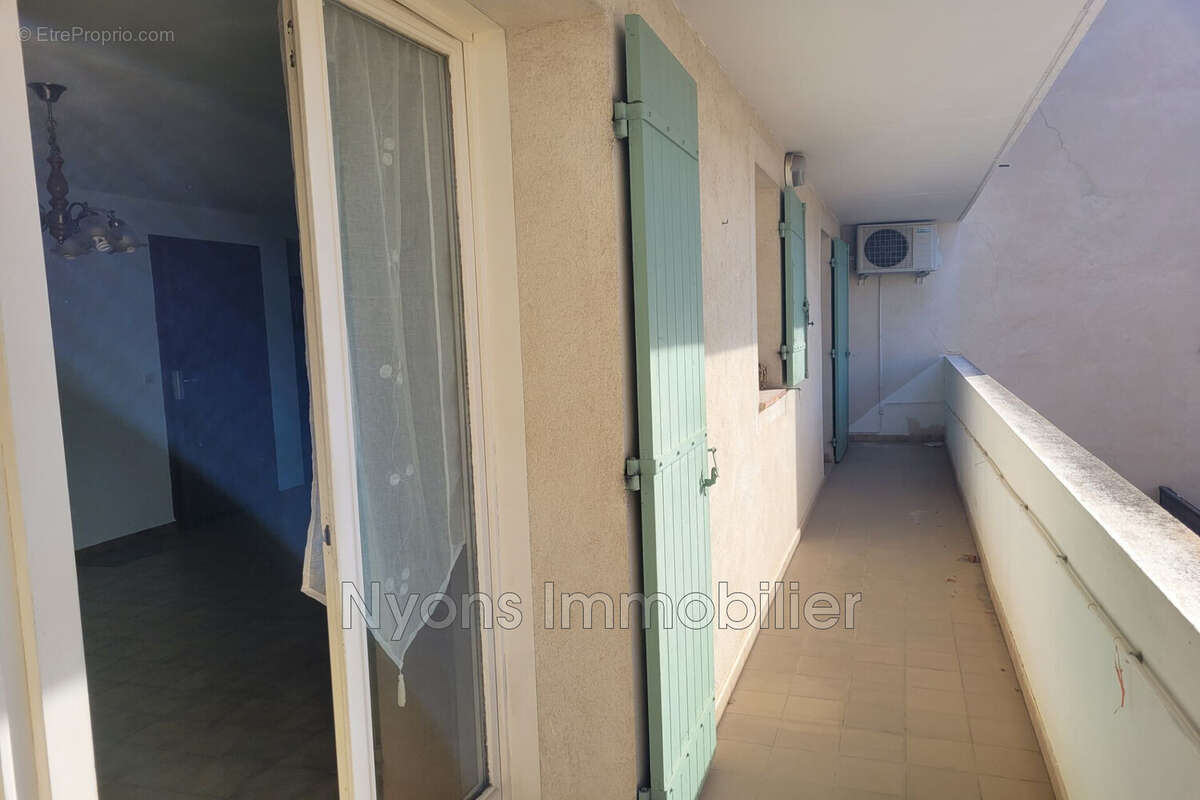 Appartement à NYONS