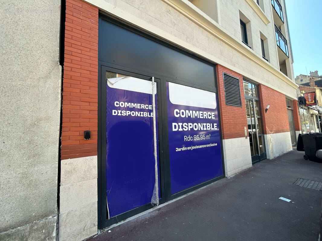 Commerce à SAINT-MAUR-DES-FOSSES