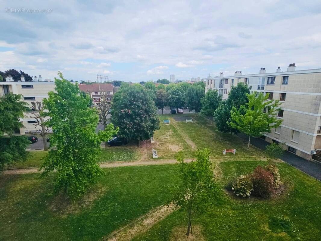 Appartement à CHEVILLY-LARUE