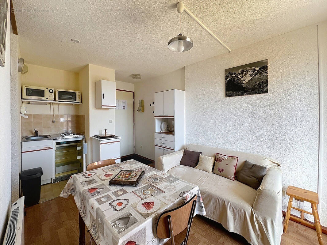 Appartement à FONTCOUVERTE-LA-TOUSSUIRE