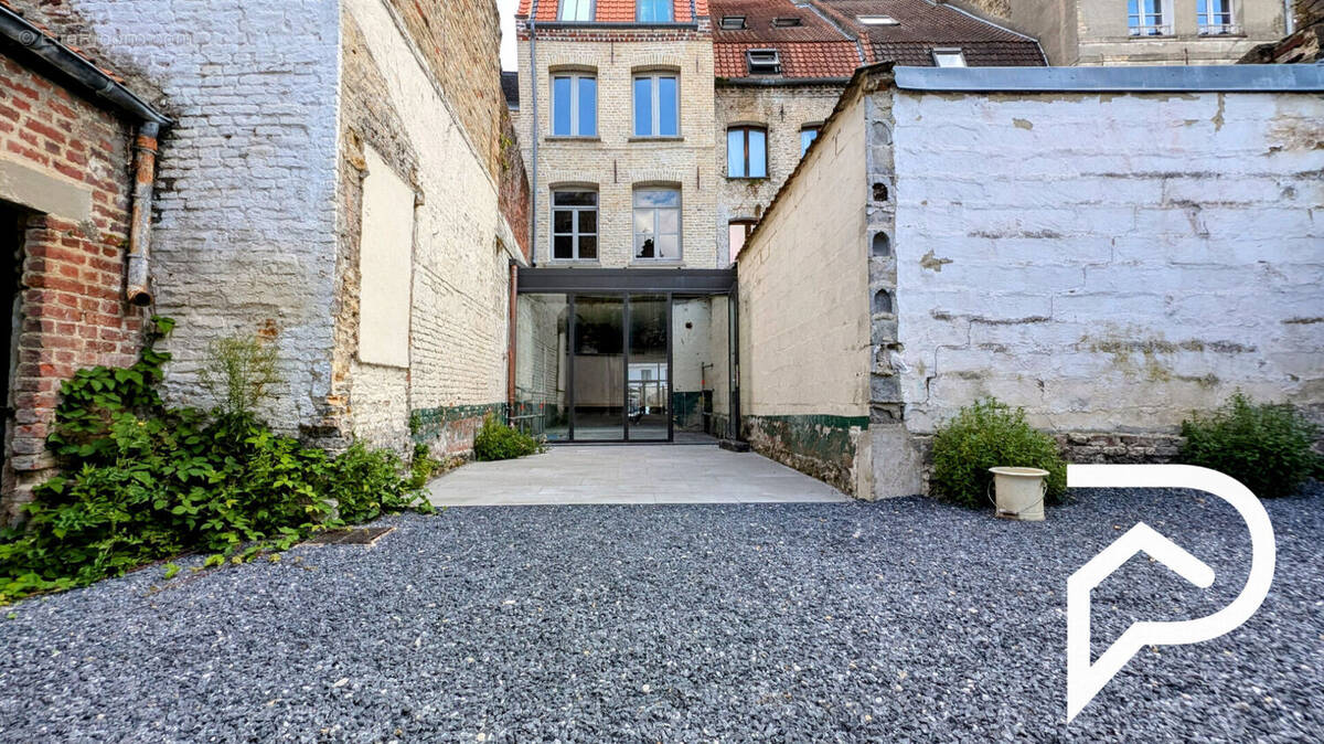 Commerce à SAINT-OMER