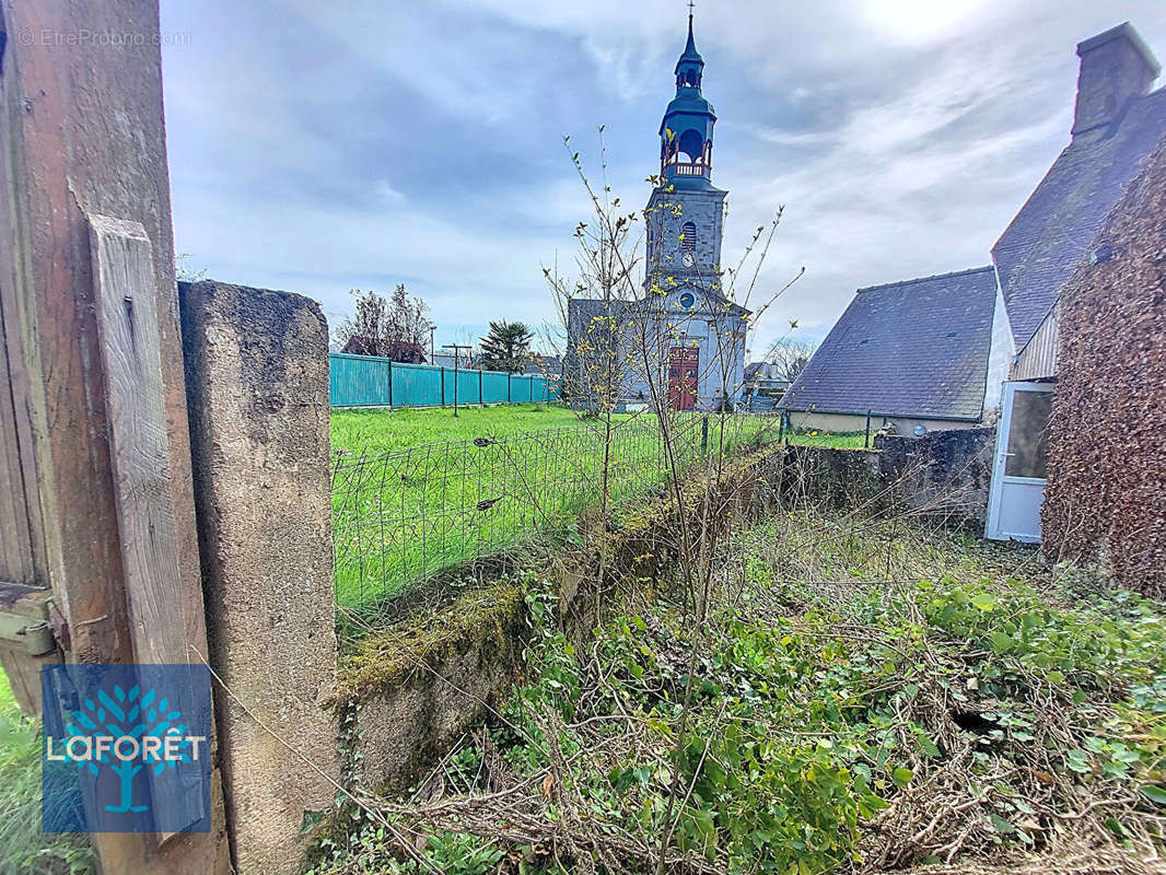 Maison à LA SELLE-EN-COGLES