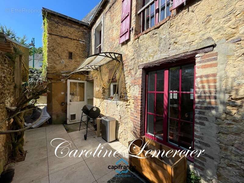 Maison à CONNERRE