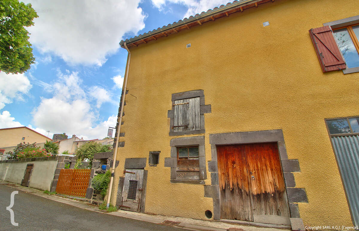 Maison à MARSAT