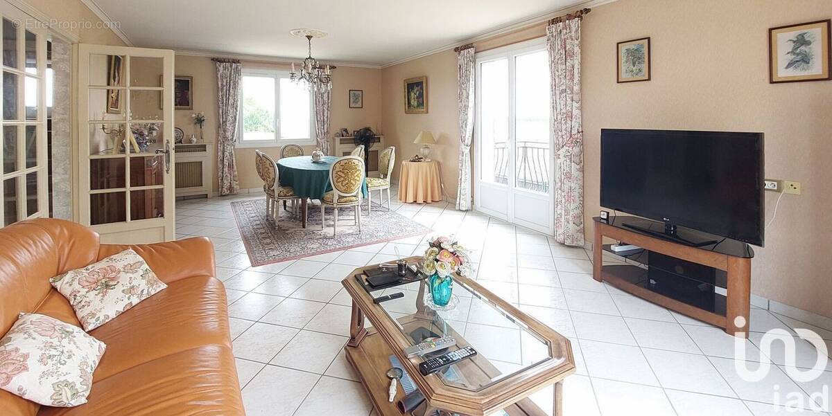 Photo 1 - Maison à SORIGNY