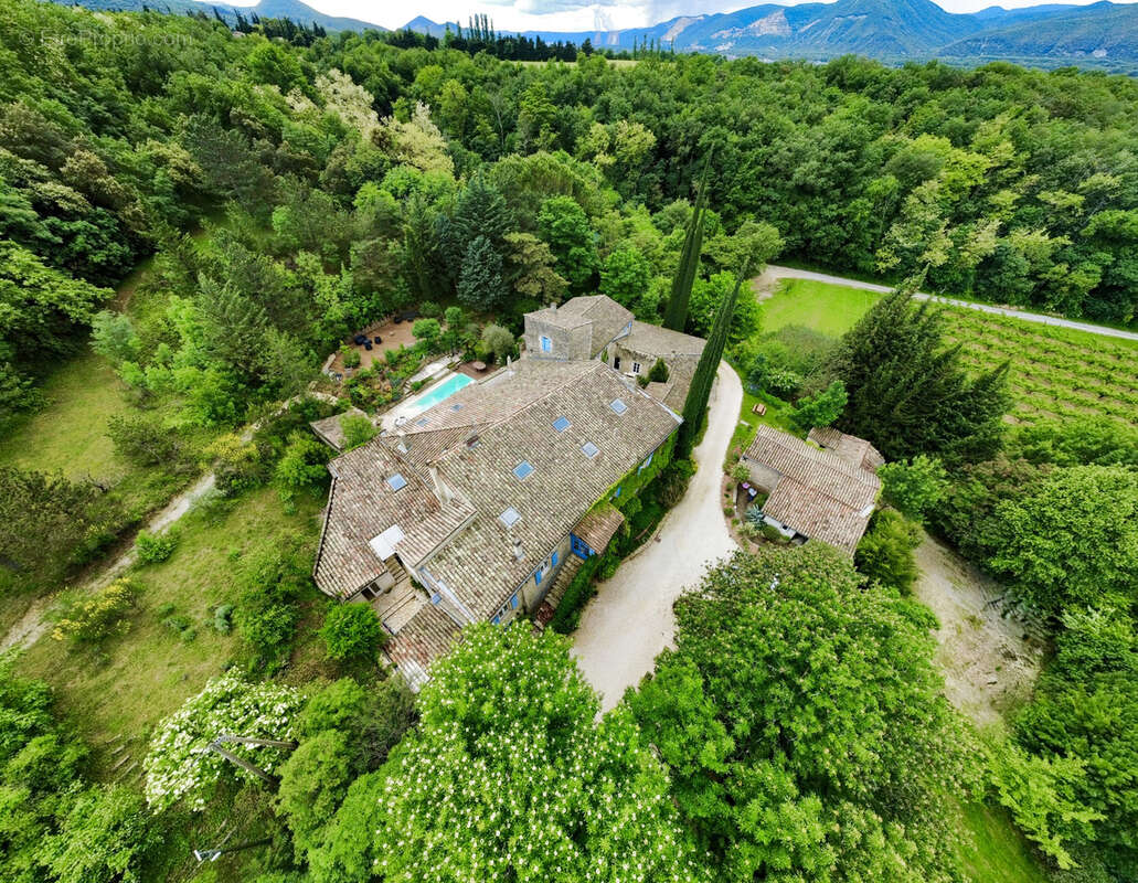 Maison à MIRMANDE