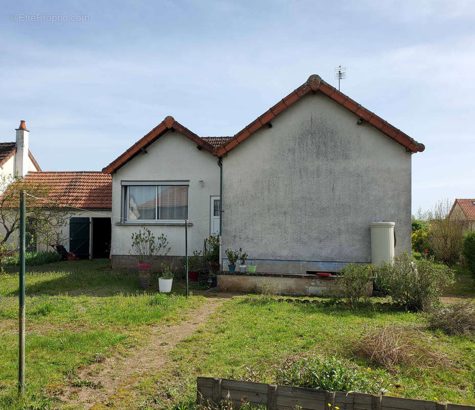 Maison à DECIZE